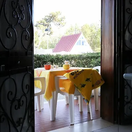 Апартаменты El Patio Розолина-Маре